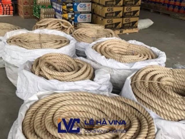 dây cáp buộc tàu, lĩnh vực hàng hải, sử dụng dây cáp buộc tàu,  tiêu chuẩn dây cáp buộc tàu, Tác dụng của dây cáp buộc tàu, dây cáp neo tàu, dây cáp, dây buộc tàu đa dạng